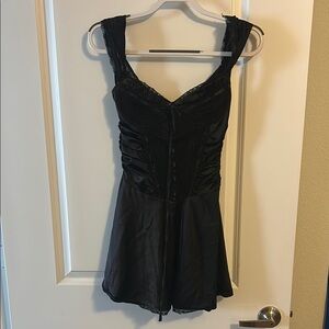 Elegant Black Sleeveless Dress